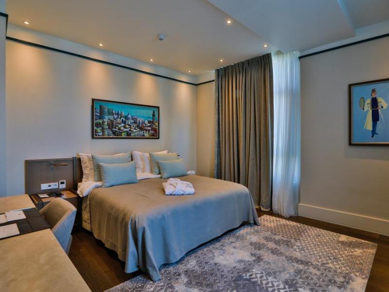 Dreamland Golf Hotel