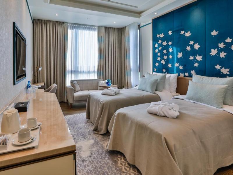 Dreamland Golf Hotel