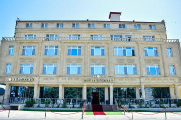 Отель Supreme Hotel Азербайджан, Баку, фото 1