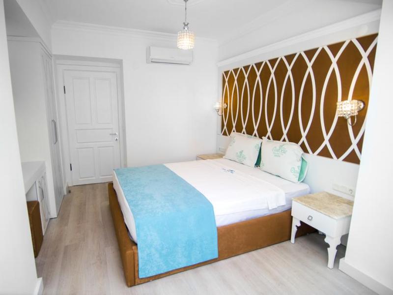 Ocean Blue High Class Hotel