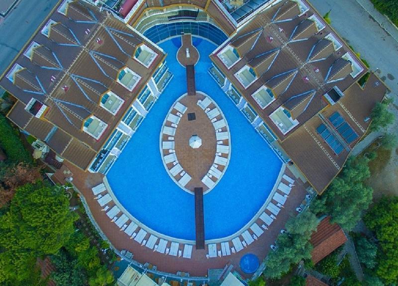 Ocean Blue High Class Hotel