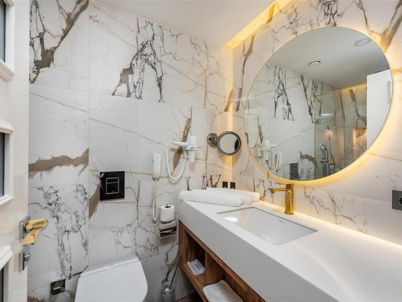 Elite Luxury Suite & Spa Hotel