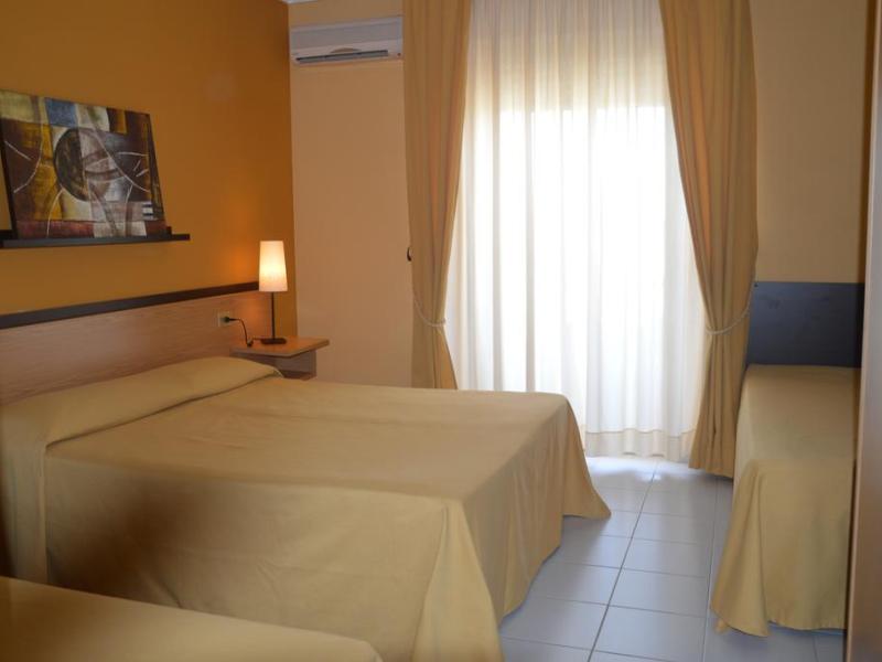 Hotel Jonio