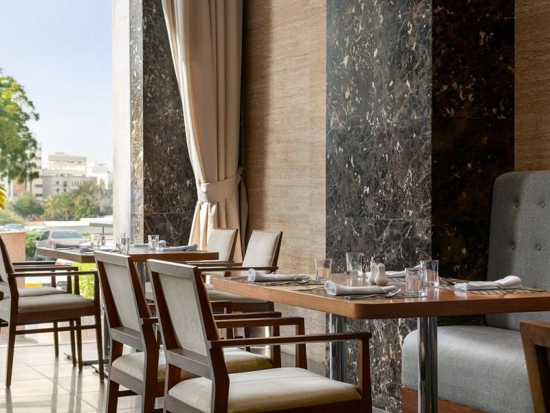 Radisson Hotel Muscat Panorama