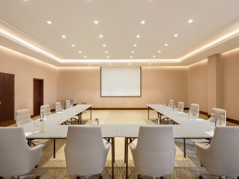 Radisson Hotel Muscat Panorama