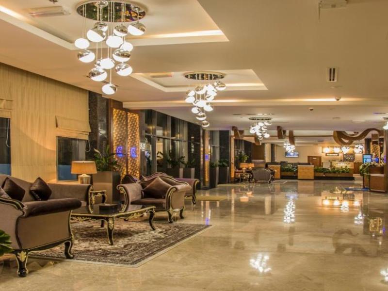 Golden Tulip Headington Ruwi