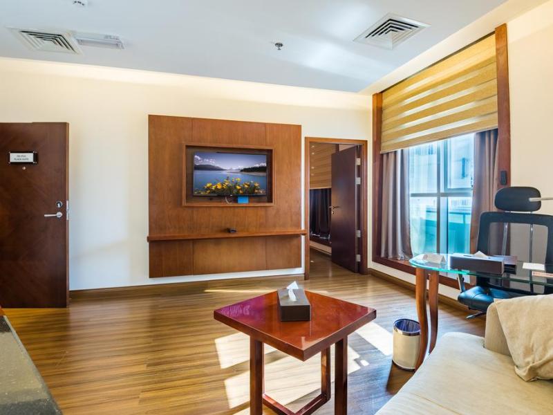 Golden Tulip Headington Ruwi