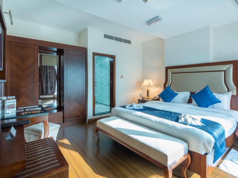 Golden Tulip Headington Ruwi