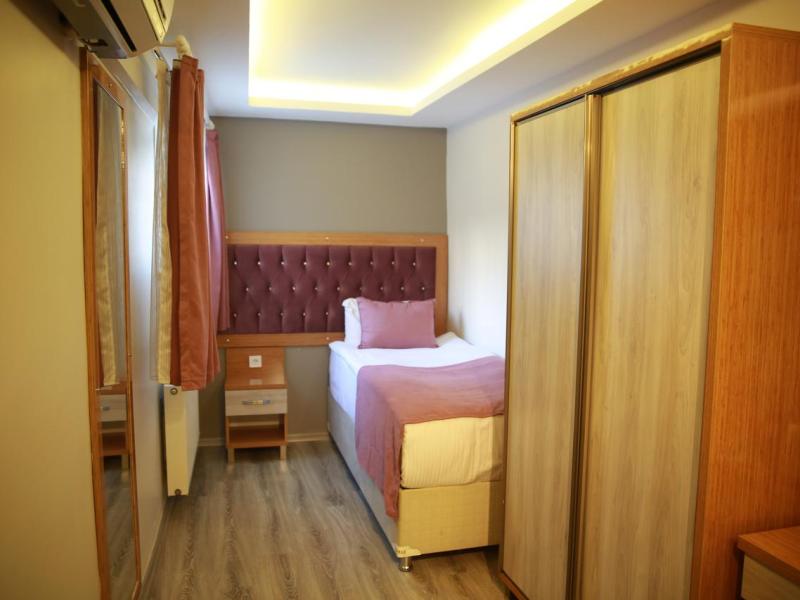 Hotel Black Pearl