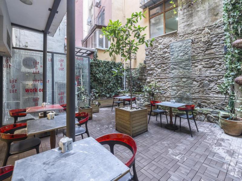 Nuru Ziya Suites