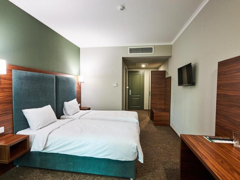 Green Tower Hotel