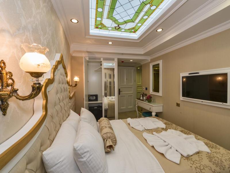 Alpek Hotel