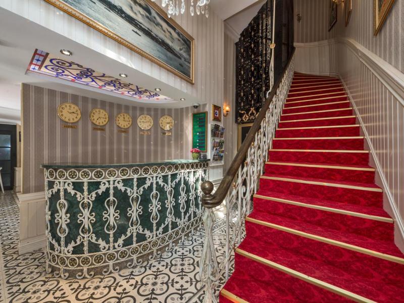 Alpek Hotel