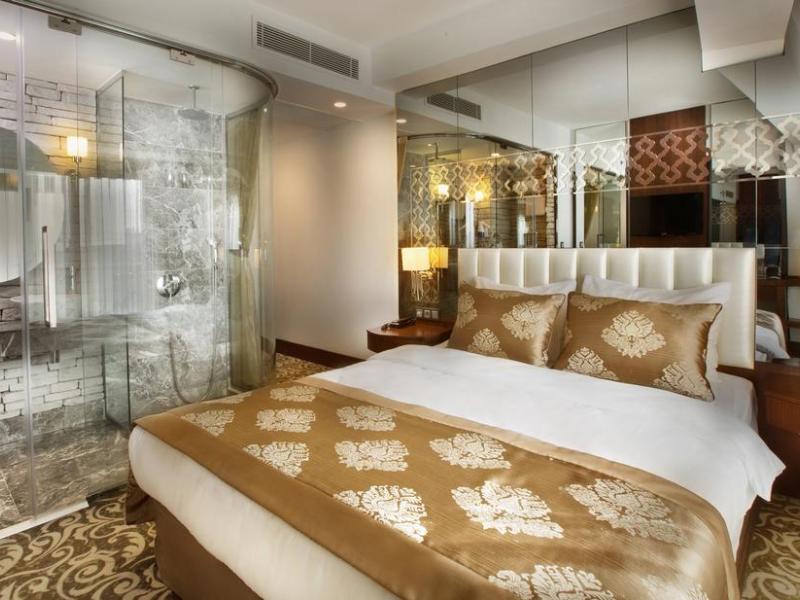 Pera Center Hotel