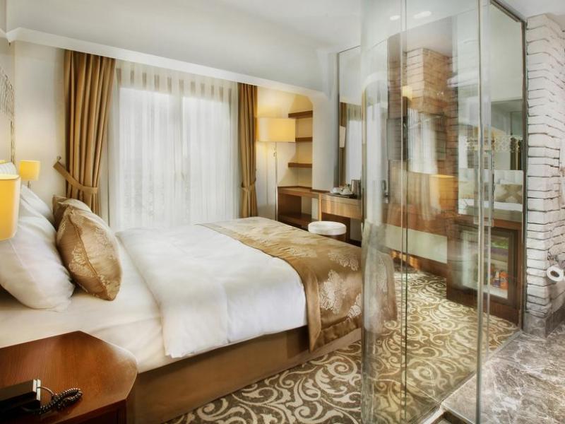 Pera Center Hotel