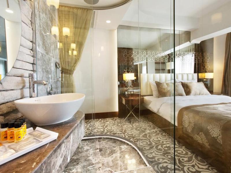 Pera Center Hotel