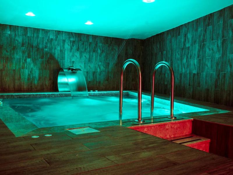 Vespia Hotel