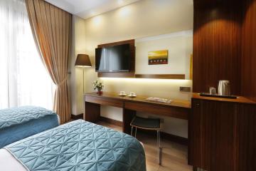Отель The White Orient Hotel Турция, Шишли, фото 7