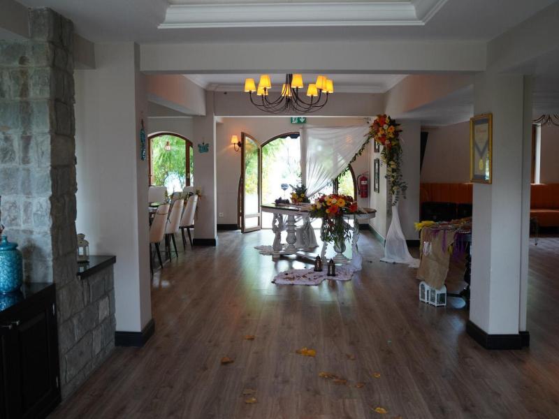 Akkent Garden Hotel & Mandalin Bistro