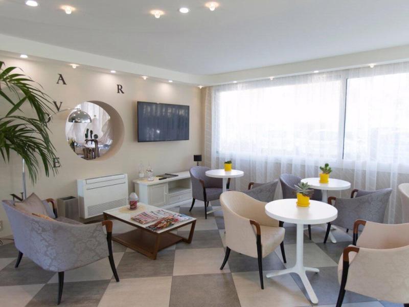 Nero D`Avorio Aparthotel