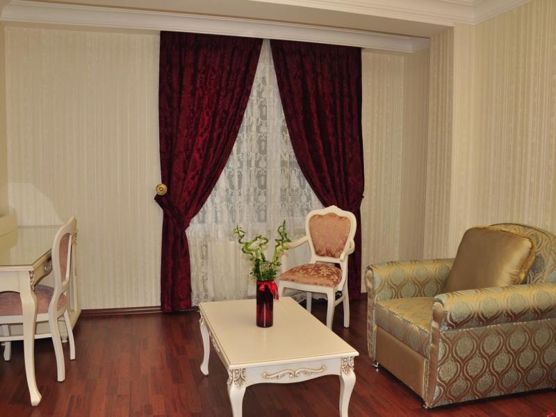 Muyan Suites