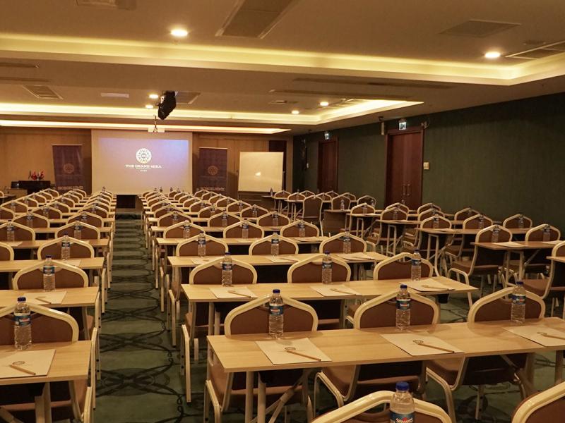 The Grand Mira Hotel