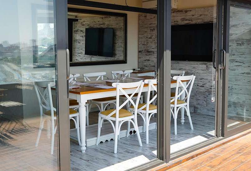 Melek Hotels Moda