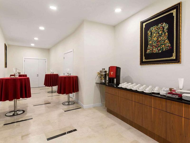 Ramada Encore Istanbul Kartal