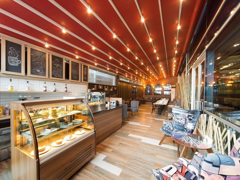 Ramada Encore Istanbul Kartal
