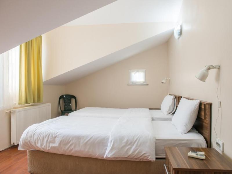 Dualis Hotel