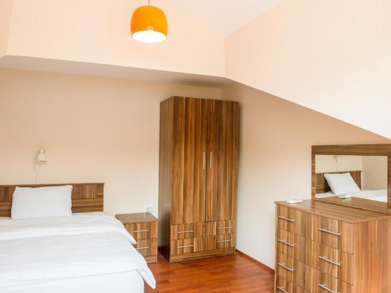Dualis Hotel
