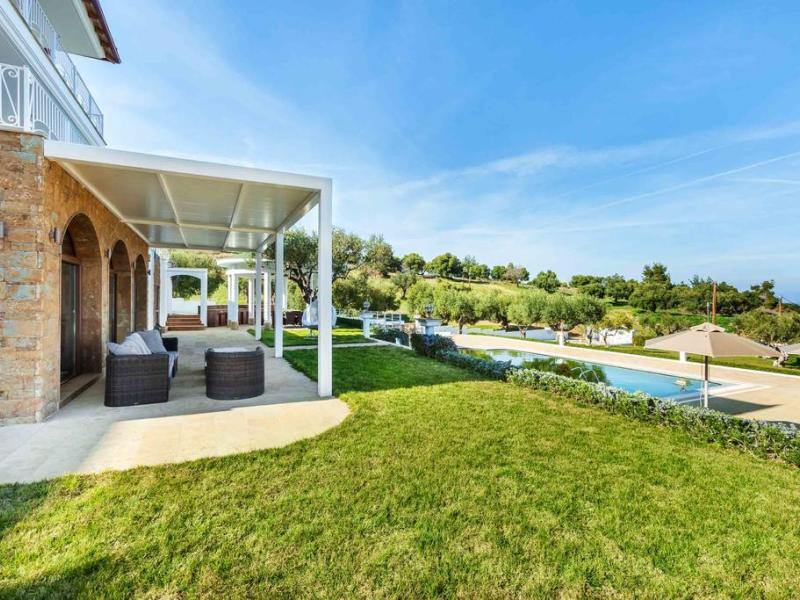 Villa D`Oro Luxury Villas & Suites