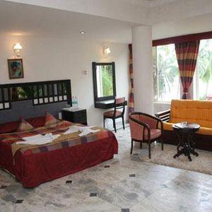 Dolphin Bay Resort