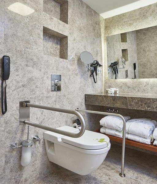 Renata Suites Boutique Hotel