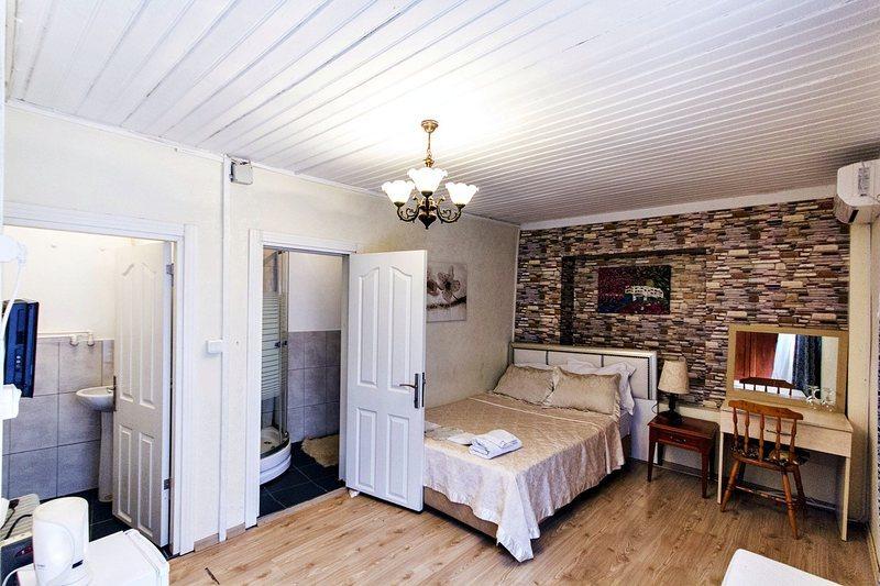 Stone Home Aparts
