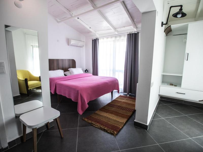 Maya Bistro Hotel Beach (Sigacik)