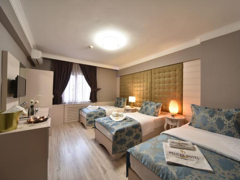 Pelican House Hotel