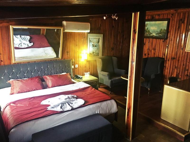 Imga Hotel