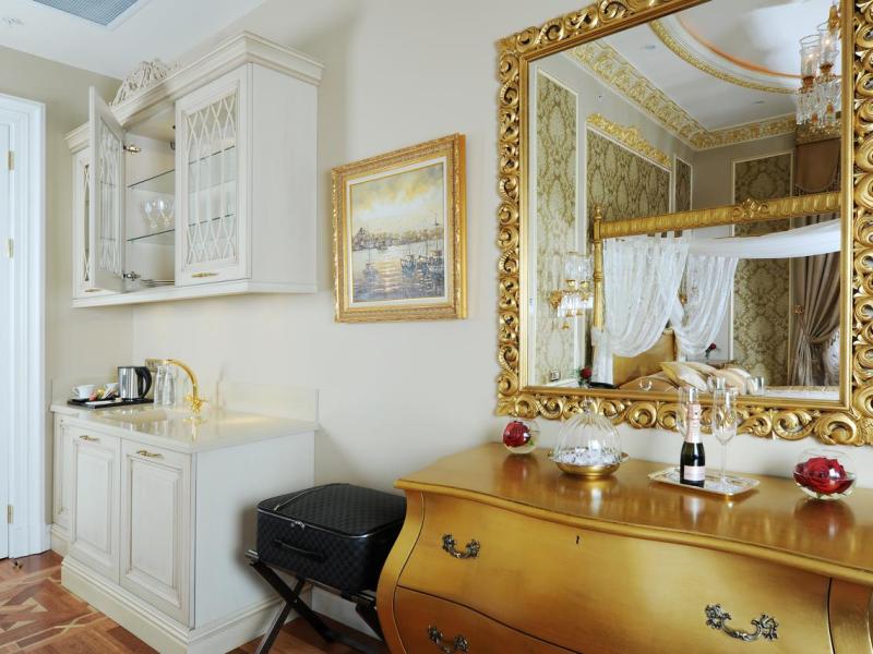 Maroon Hotel Bosphorus