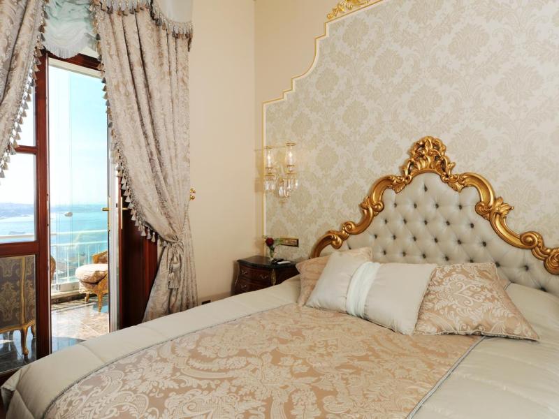 Maroon Hotel Bosphorus