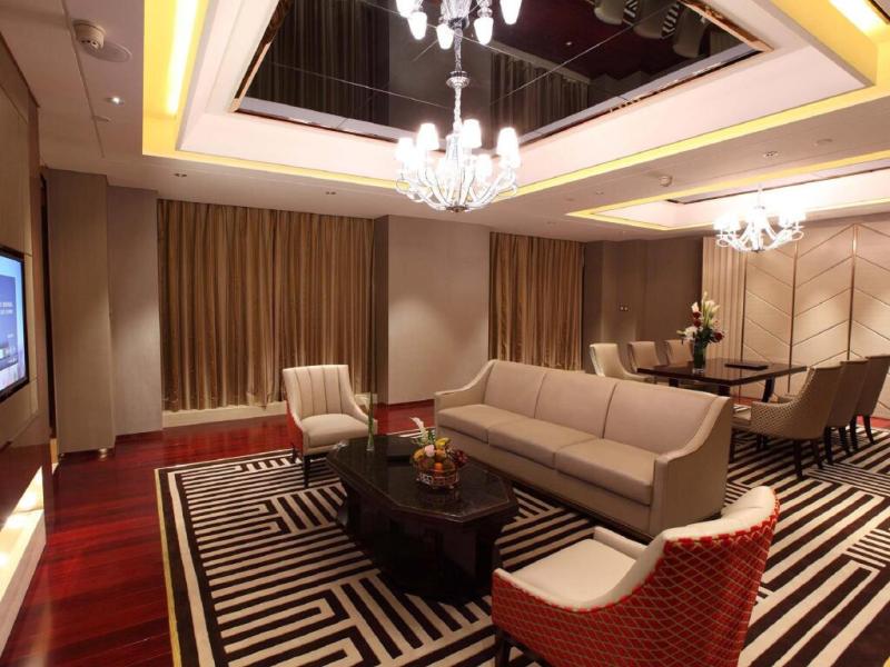 Royal Century Hotel Shanghai