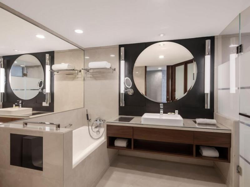 InterContinental Shanghai Pudong