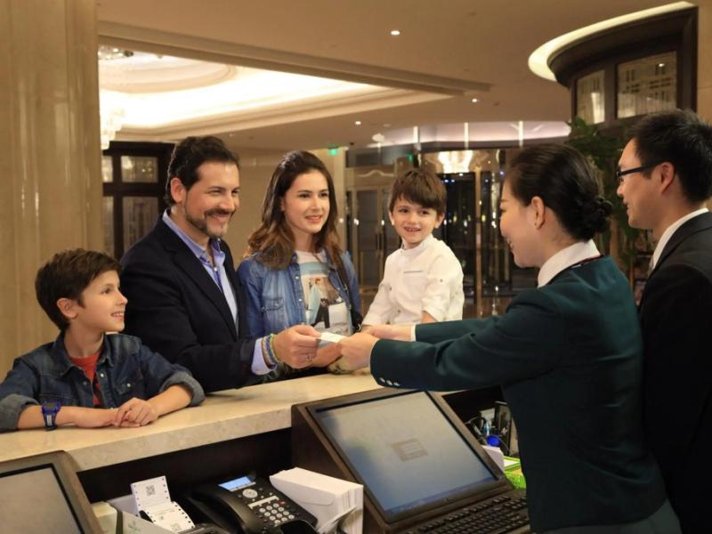 Evergreen Laurel Hotel