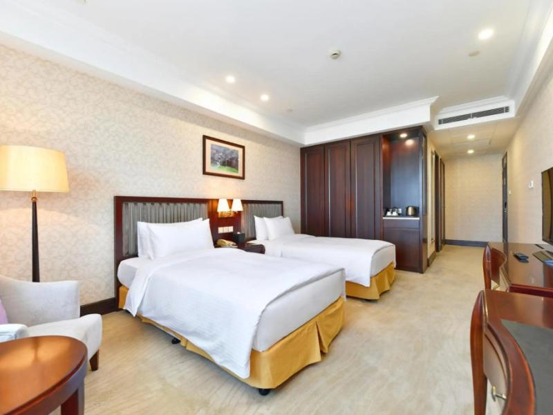 Evergreen Laurel Hotel