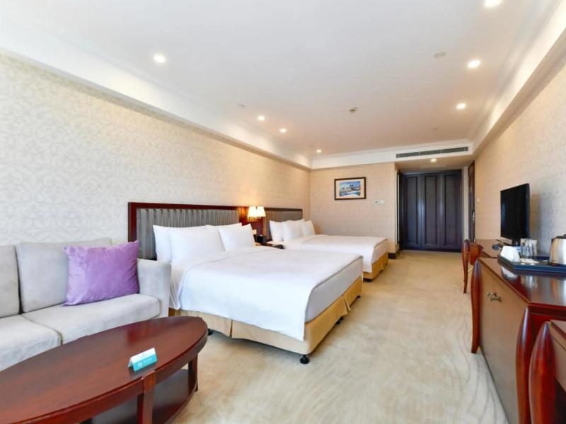 Evergreen Laurel Hotel