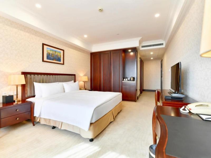 Evergreen Laurel Hotel