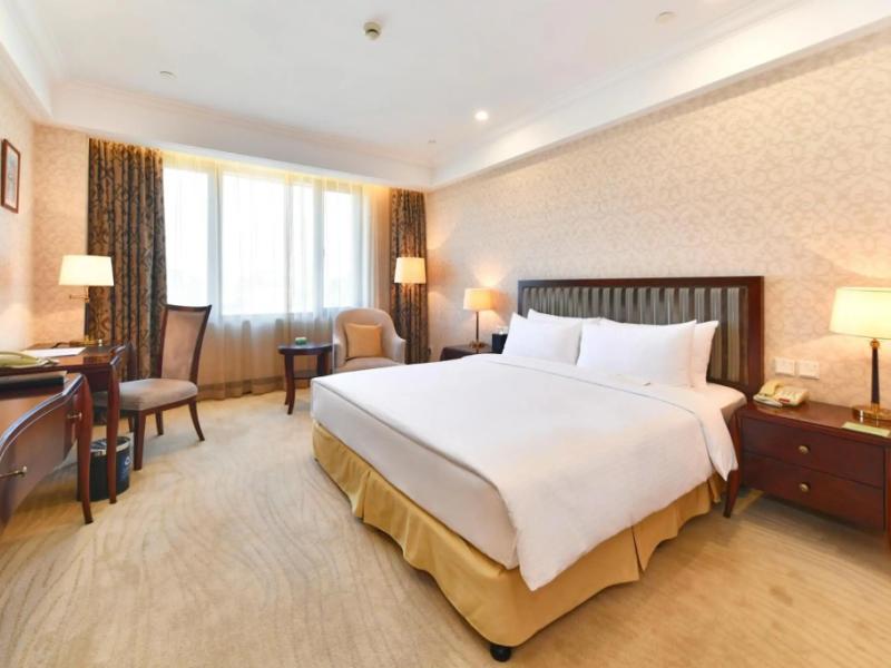 Evergreen Laurel Hotel