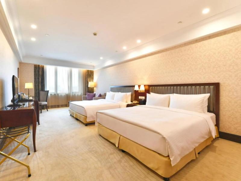 Evergreen Laurel Hotel