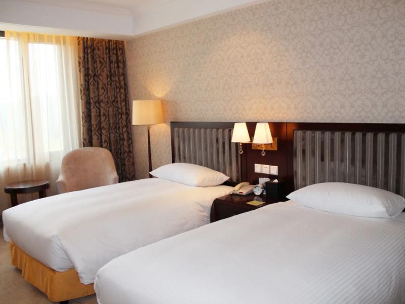 Evergreen Laurel Hotel