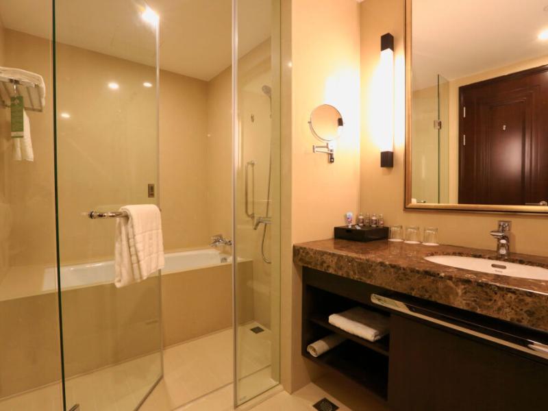 Evergreen Laurel Hotel